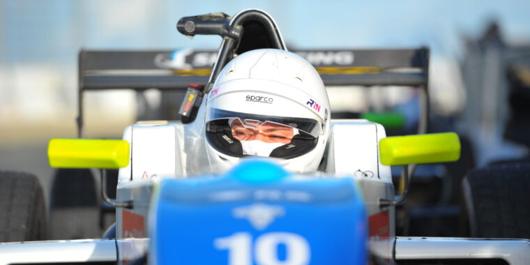 R-ace INSIDE et la Coupe de France des Circuits